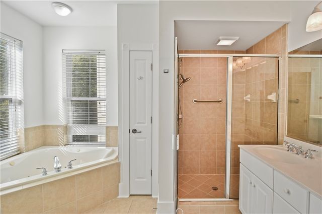 156 Shady Brook Circle 200, St Simons Island, GA 31522