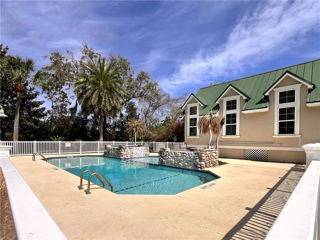 156 Shady Brook Circle 200, St Simons Island, GA 31522