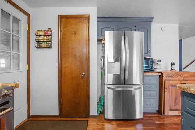 1156 SHARIE LANE, Green Bay, WI 54304