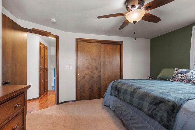1156 SHARIE LANE, Green Bay, WI 54304
