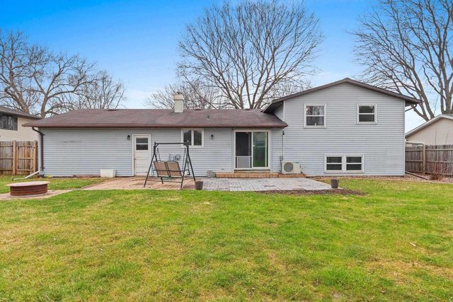 1156 SHARIE LANE, Green Bay, WI 54304