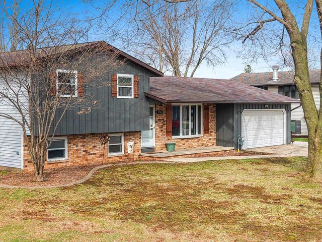 1156 SHARIE LANE, Green Bay, WI 54304