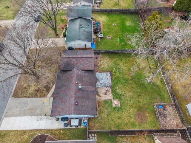 1156 SHARIE LANE, Green Bay, WI 54304