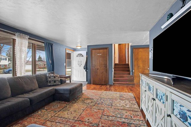 1156 SHARIE LANE, Green Bay, WI 54304