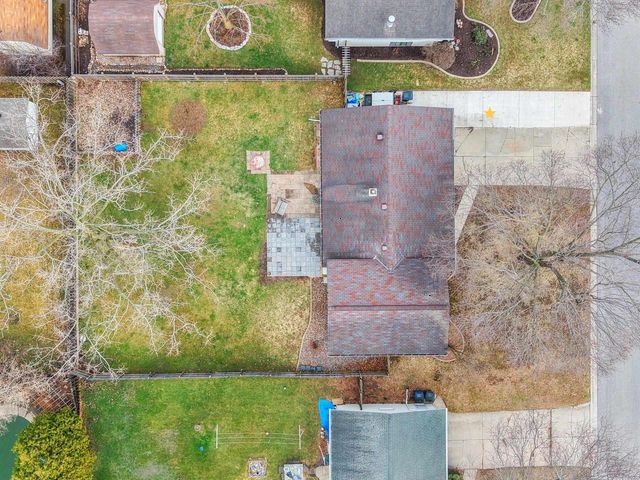 1156 SHARIE LANE, Green Bay, WI 54304