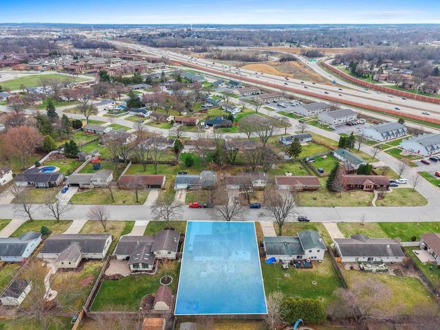 1156 SHARIE LANE, Green Bay, WI 54304