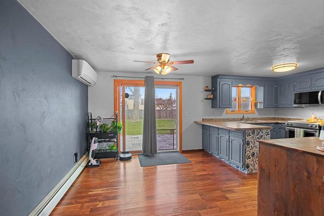 1156 SHARIE LANE, Green Bay, WI 54304