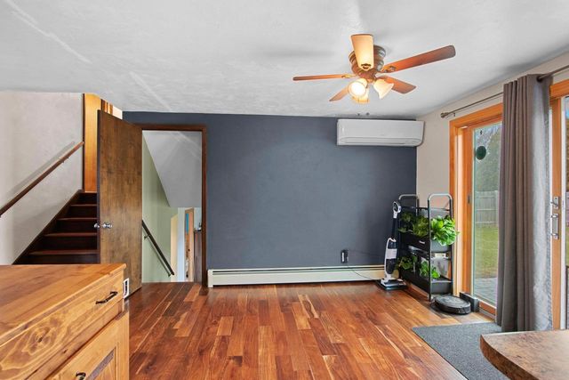 1156 SHARIE LANE, Green Bay, WI 54304