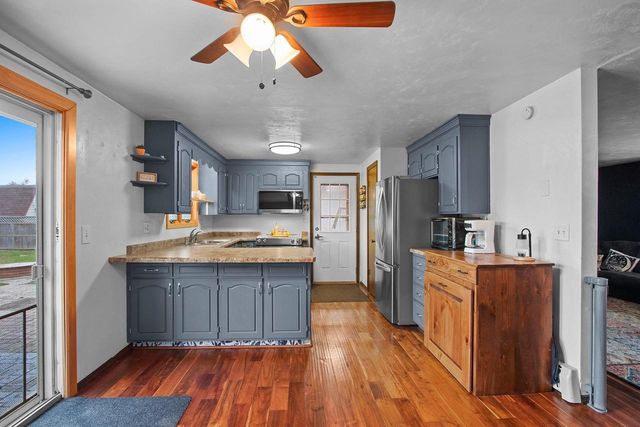 1156 SHARIE LANE, Green Bay, WI 54304