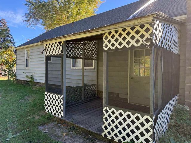 256 Route 9N, Keeseville, NY 12944