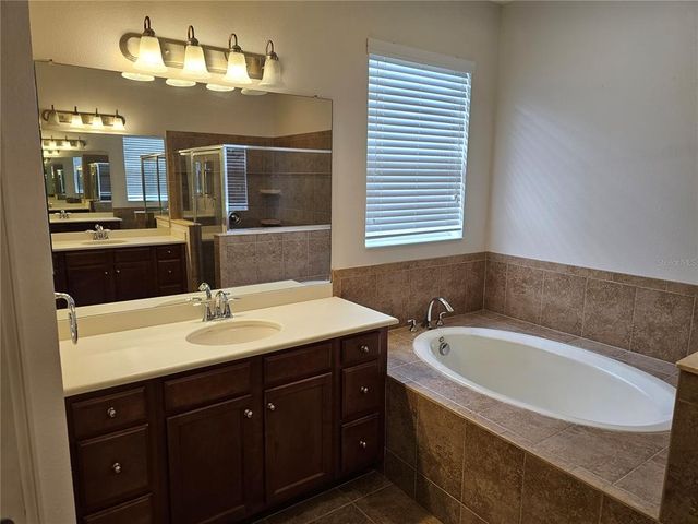 6744 45TH TERRACE E, Bradenton, FL 34203