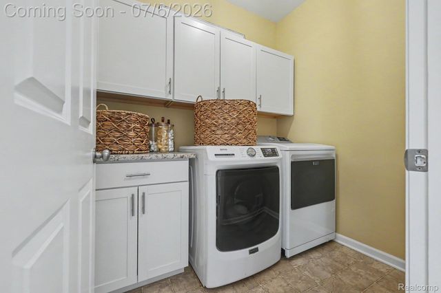 7560 Gannon Court, Shelby Charter Township, MI 48317