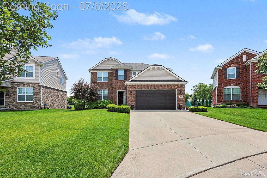 7560 Gannon Court, Shelby Charter Township, MI 48317