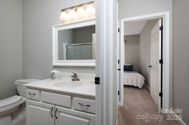 207 Farm Creek Drive E, Asheville, NC 28806