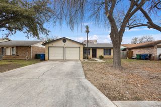 9379 Valley Bnd, San Antonio, TX 78250