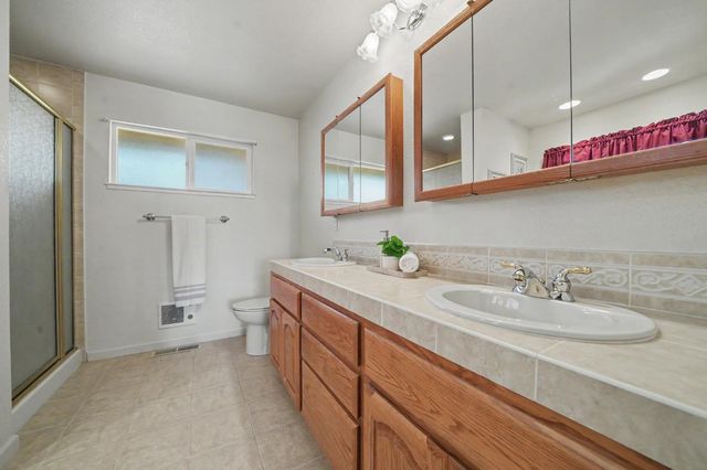 16502 Meadow Vista Dr, Pioneer, CA 95666