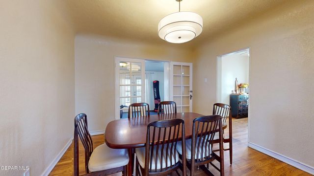 717 KERN Drive, El Paso, TX 79902