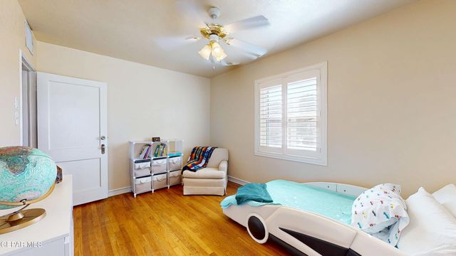 717 KERN Drive, El Paso, TX 79902