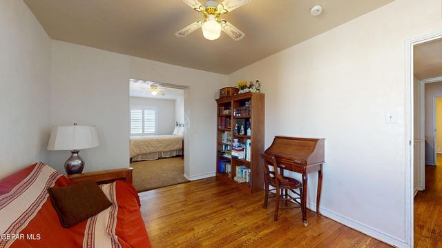 717 KERN Drive, El Paso, TX 79902