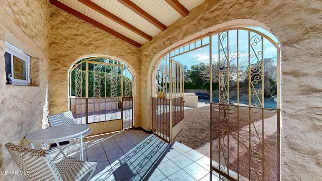 717 KERN Drive, El Paso, TX 79902