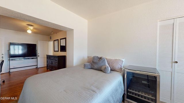 717 KERN Drive, El Paso, TX 79902