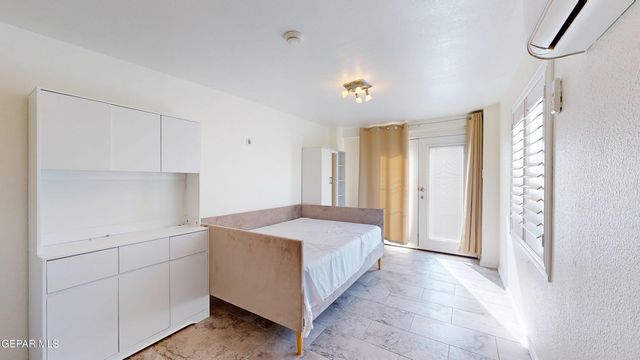 717 KERN Drive, El Paso, TX 79902