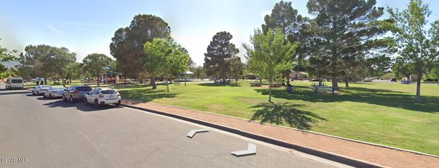 717 KERN Drive, El Paso, TX 79902