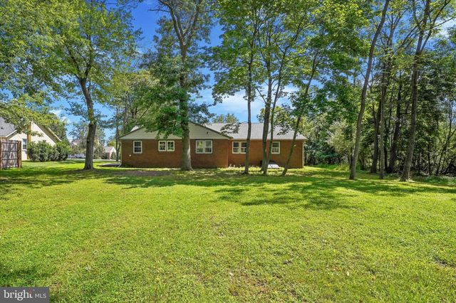 227 FAIRHILL RD, Hatfield, PA 19440