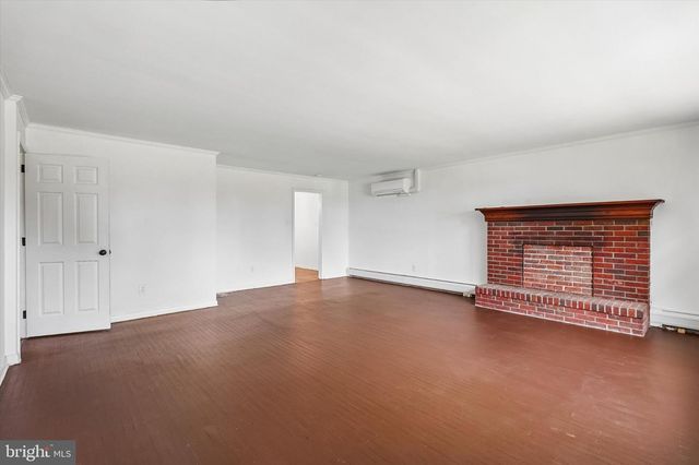 227 FAIRHILL RD, Hatfield, PA 19440