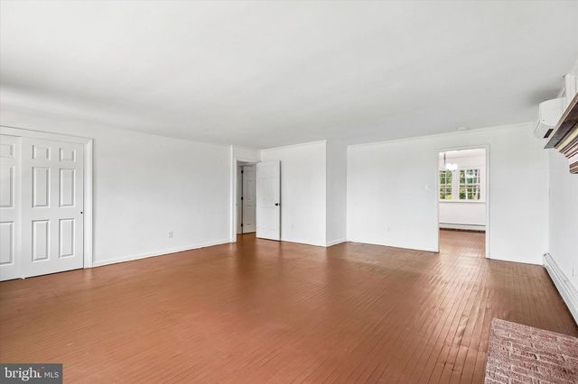 227 FAIRHILL RD, Hatfield, PA 19440