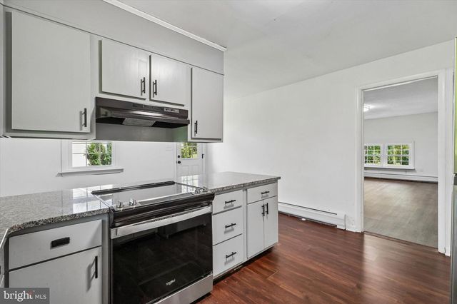 227 FAIRHILL RD, Hatfield, PA 19440