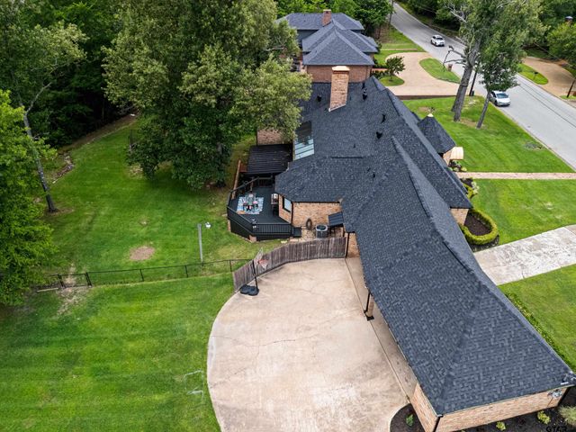 705 Slaydon St, Henderson, TX 75654