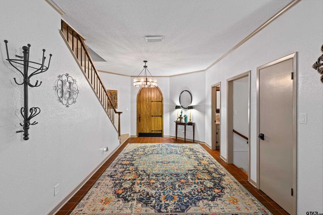 705 Slaydon St, Henderson, TX 75654
