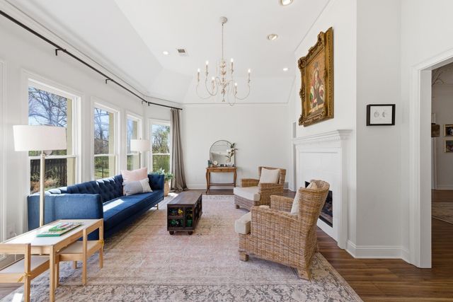 50 HICKORY LAKE DR, Eads, TN 38028