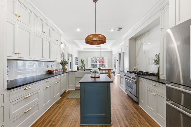 50 HICKORY LAKE DR, Eads, TN 38028