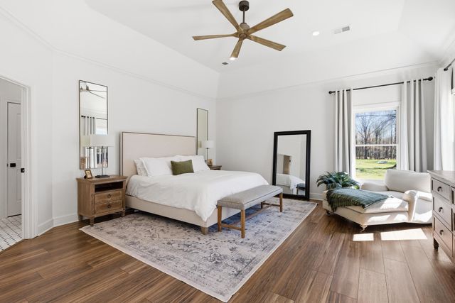 50 HICKORY LAKE DR, Eads, TN 38028