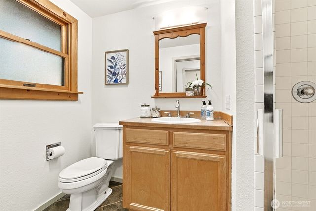 28415 181st Avenue SE, Kent, WA 98042