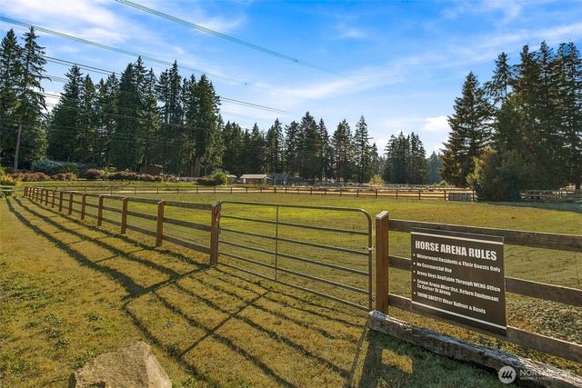 28415 181st Avenue SE, Kent, WA 98042