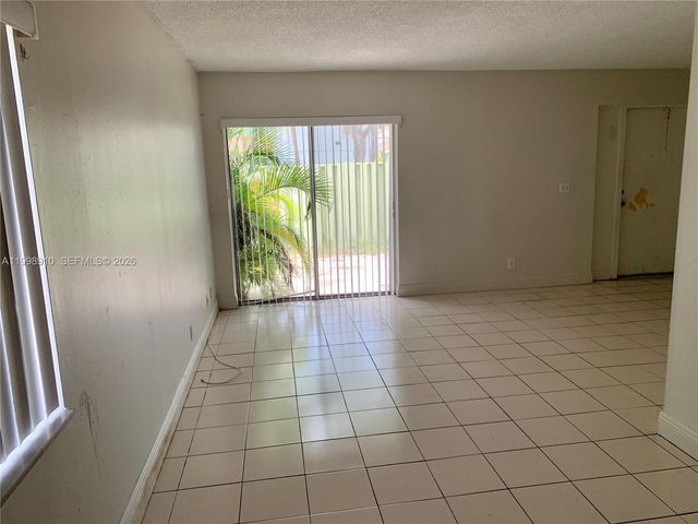 2115 NW 57th Ave 16-C, Lauderhill, FL 33313