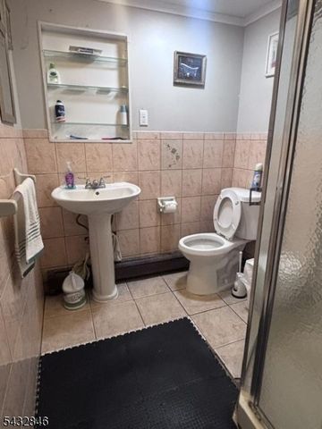 36 Wall St, Newark City, NJ 07105