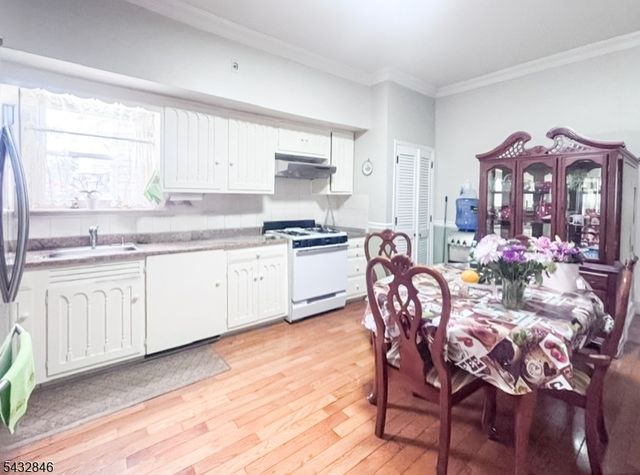 36 Wall St, Newark City, NJ 07105