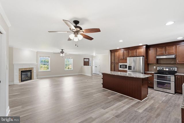 109 CHRISTO REY DR, Clear Brook, VA 22624