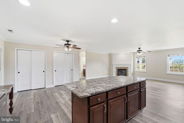 109 CHRISTO REY DR, Clear Brook, VA 22624