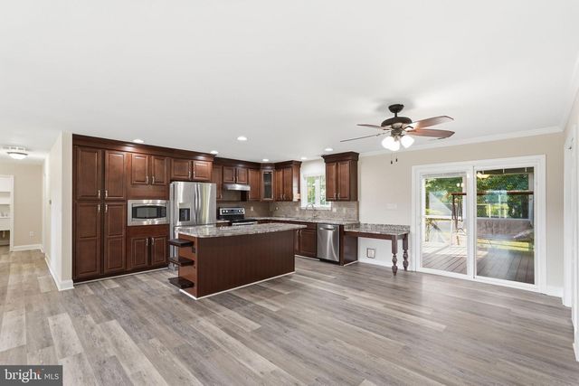 109 CHRISTO REY DR, Clear Brook, VA 22624