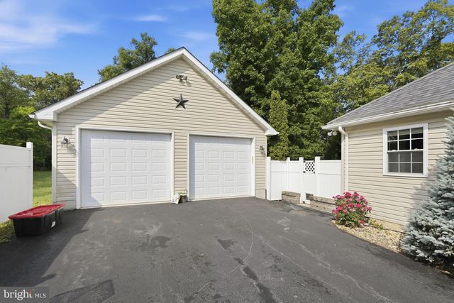 109 CHRISTO REY DR, Clear Brook, VA 22624