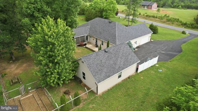 109 CHRISTO REY DR, Clear Brook, VA 22624