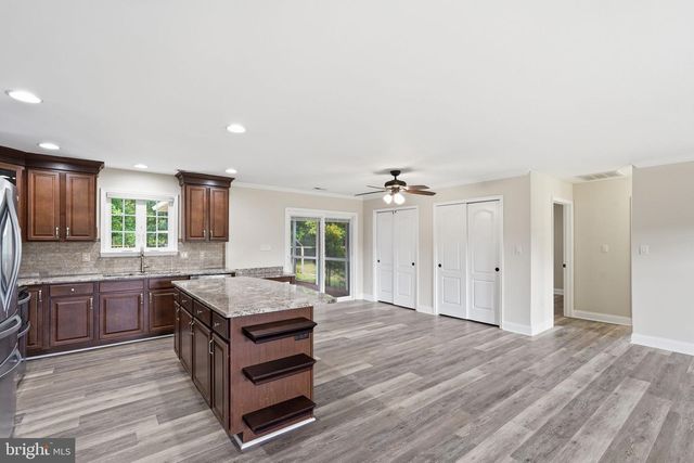 109 CHRISTO REY DR, Clear Brook, VA 22624