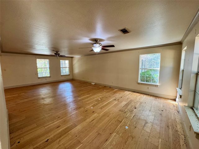 170 Altwood Drive, Coldspring, TX 77331