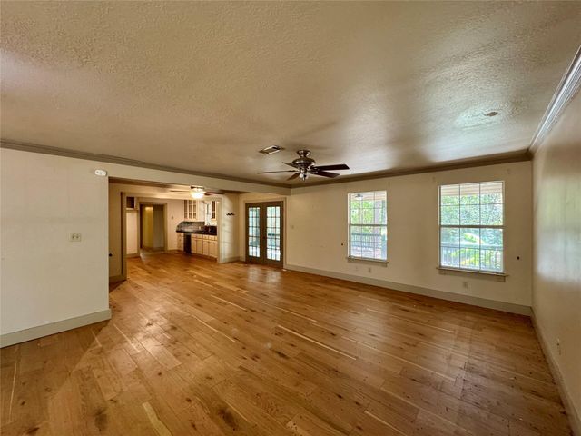 170 Altwood Drive, Coldspring, TX 77331