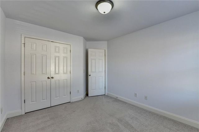 2104 Nelms Pointe Landing, Lawrenceville, GA 30043
